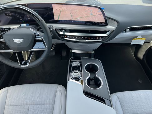 New 2025 Cadillac Lyriq Sport image 17