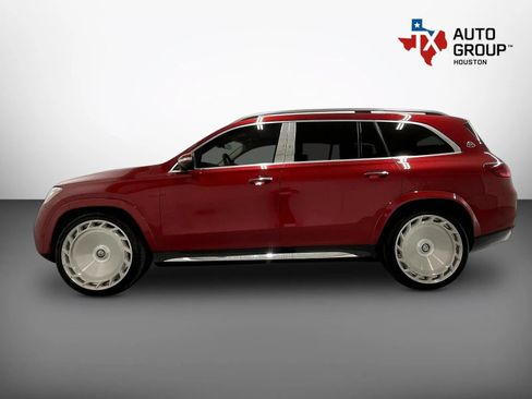 Used 2024 Mercedes-Benz Maybach GLS 600 4MATIC image 9