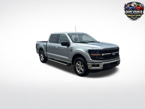 Used 2025 Ford F150 XLT w/ Equipment Group 301A Standard AWD/4WD image 7