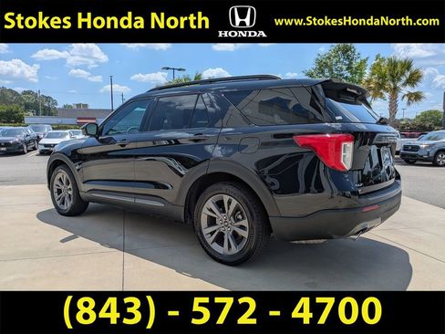 Used 2023 Ford Explorer XLT w/ Equipment Group 202A RWD image 4
