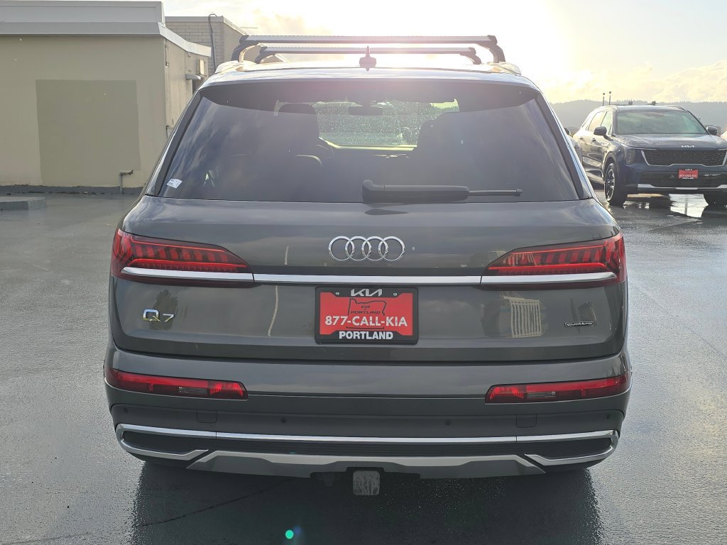 Used 2023 Audi Q7 3.0T Premium Plus w/ Premium Plus Package AWD/4WD image 5