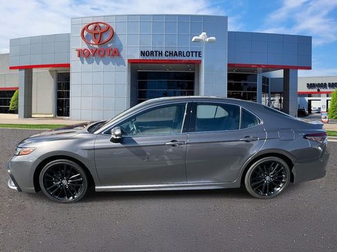 Used 2023 Toyota Camry XSE w/ Cold Weather Package image 7