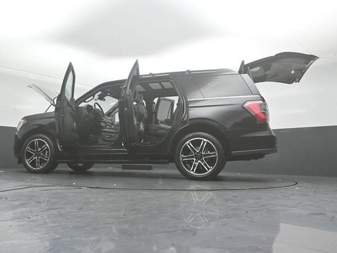 Certified 2020 Ford Expedition Limited w/ Equipment Group 303A image 60