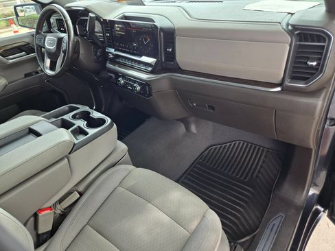 Certified 2023 GMC Sierra 1500 SLE RWD image 34
