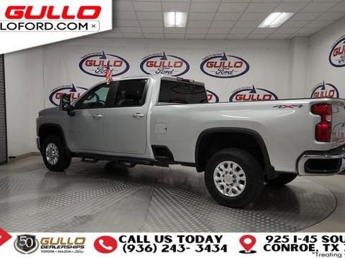 Used 2023 Chevrolet Silverado 3500 LT w/ Convenience Package image 6