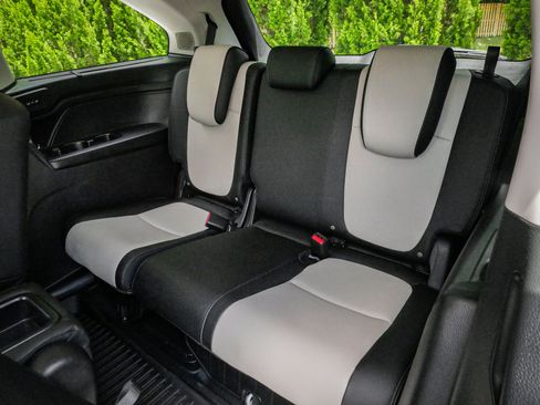 Certified 2026 Honda Odyssey Elite image 32