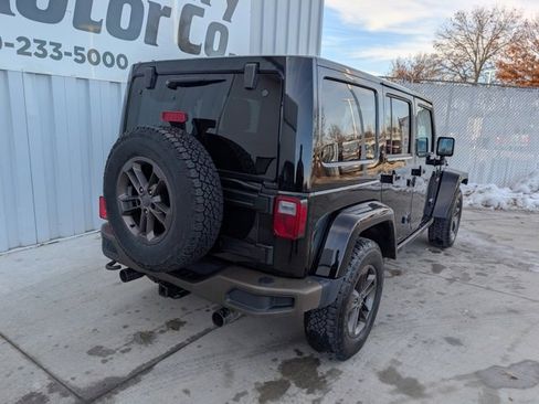 Used 2016 Jeep Wrangler Unlimited Sahara image 22