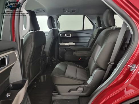 Certified 2023 Ford Explorer XLT AWD/4WD image 16