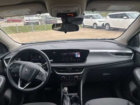 Used 2025 Buick Encore GX Preferred image 22