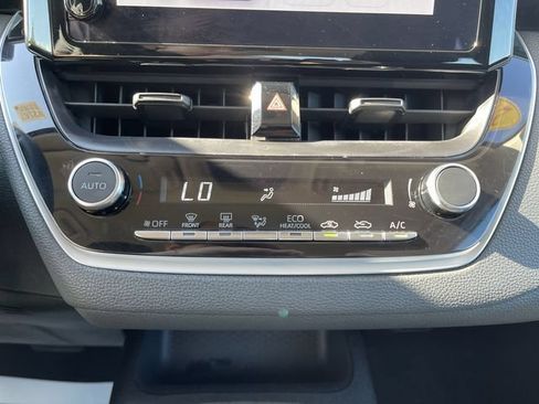 Used 2024 Toyota Corolla LE FWD image 19