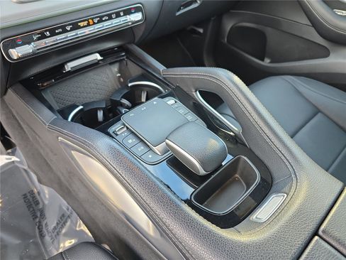 Used 2024 Mercedes-Benz GLE 450e 4MATIC image 30