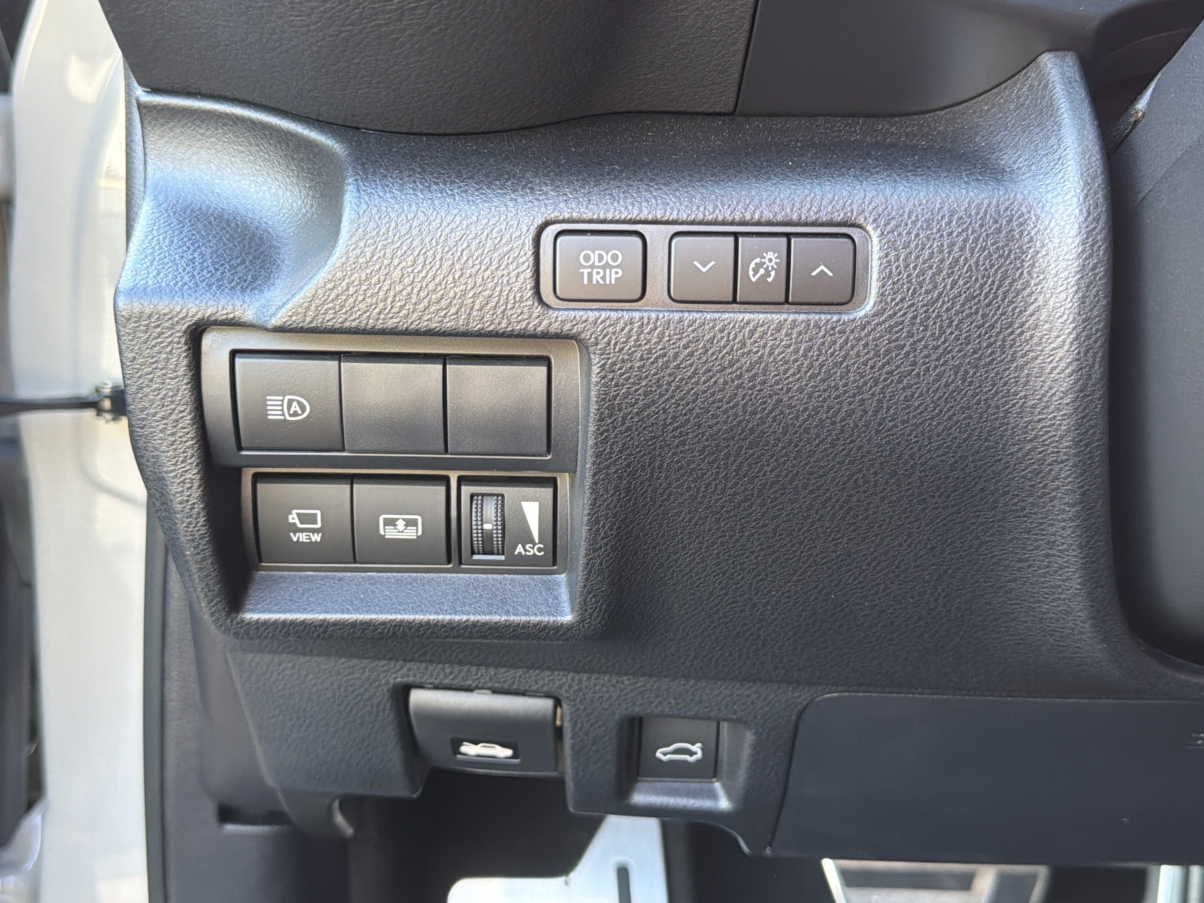 Used 2025 Lexus IS 500 w/ F-Sport Performance RWD image 29