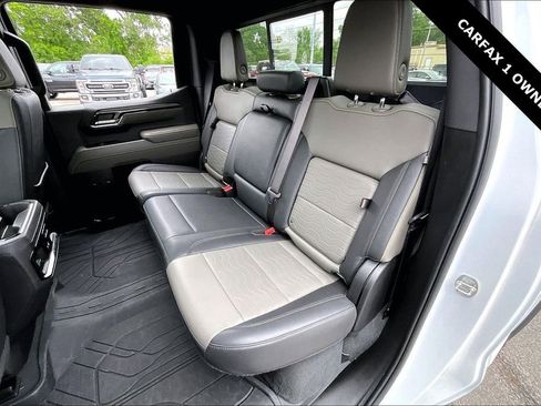 Used 2024 Chevrolet Silverado 1500 ZR2 w/ Technology Package image 23