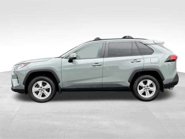 Used 2021 Toyota RAV4 XLE w/ Convenience Package AWD/4WD image 2