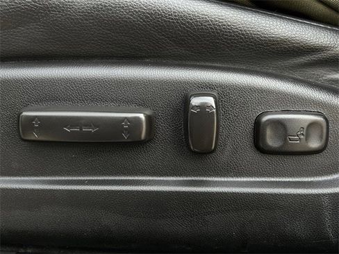 Used 2018 Acura TLX image 29