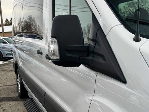 Used 2021 Ford Transit 350 XLT image 9