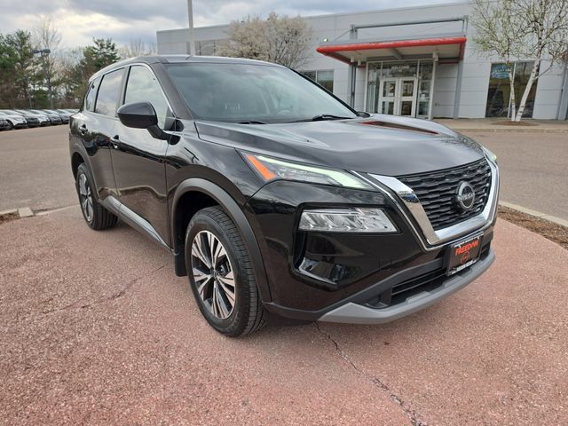 Used 2023 Nissan Rogue SV AWD/4WD image 7