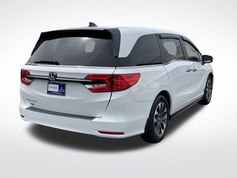 Certified 2024 Honda Odyssey EX-L image 6