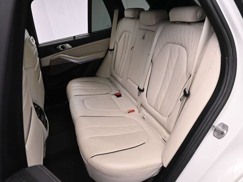 Used 2023 BMW X5 M50i w/ Executive Package AWD/4WD image 15