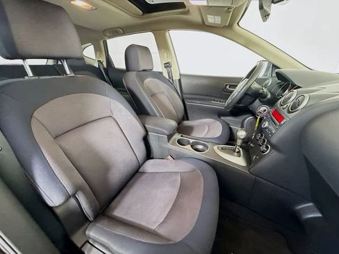 Used 2009 Nissan Rogue SL w/ Moonroof Pkg image 27
