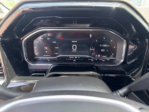 Used 2024 GMC Sierra 1500 Elevation AWD/4WD image 17