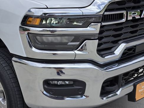 Certified 2026 RAM 2500 Big Horn AWD/4WD image 10