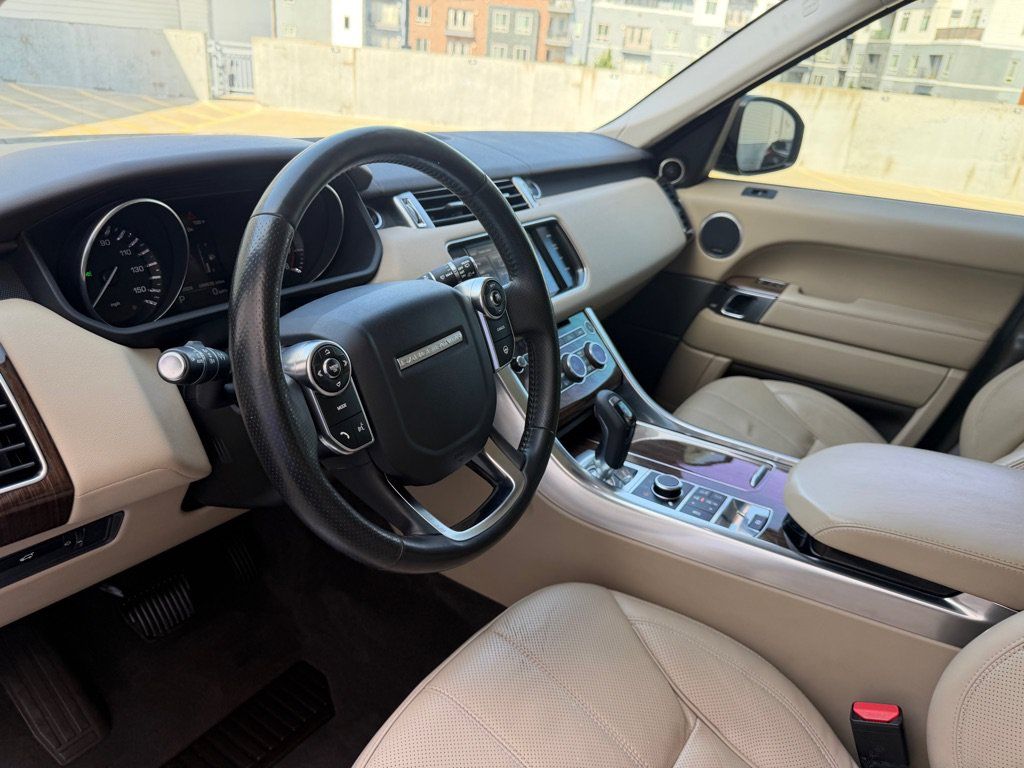 Used 2014 Land Rover Range Rover Sport HSE AWD/4WD image 14