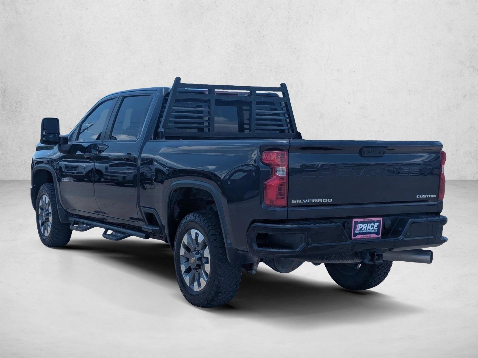 Used 2024 Chevrolet Silverado 2500 Custom w/ Custom Value Package AWD/4WD image 7