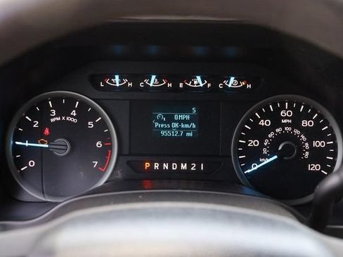 Used 2017 Ford F150 XLT AWD/4WD image 13