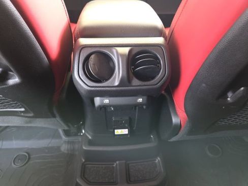 Used 2024 Jeep Wrangler Unlimited Rubicon 392 AWD/4WD image 38