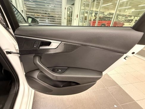 Used 2017 Audi A4 2.0T w/ Convenience Package image 36