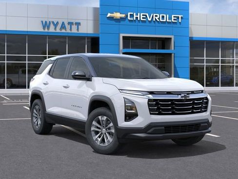 New 2026 Chevrolet Equinox LT w/ Convenience Package II AWD/4WD image 8
