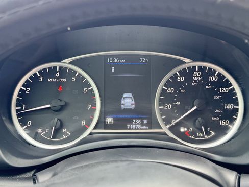 Used 2019 Nissan Sentra SR image 10