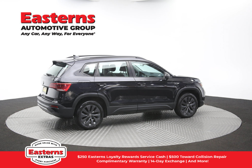 Used 2024 Volkswagen Taos S FWD image 40
