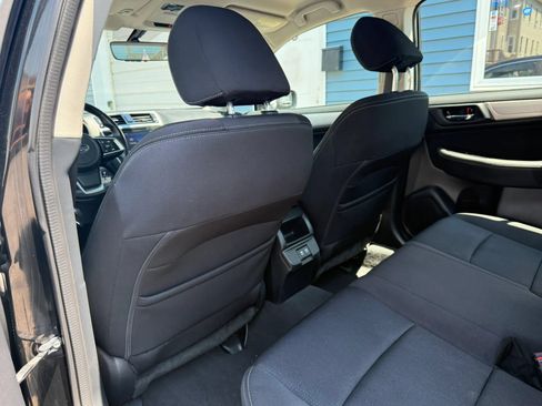 Used 2019 Subaru Legacy 2.5i Premium AWD/4WD image 29