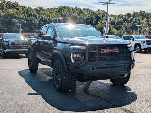 New 2026 GMC Canyon Denali image 3