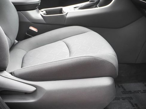 Used 2024 Toyota RAV4 XLE image 24