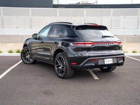 New 2026 Porsche Macan AWD/4WD image 3