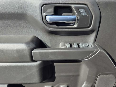 Used 2021 Chevrolet Silverado 1500 Custom Trail Boss AWD/4WD image 22