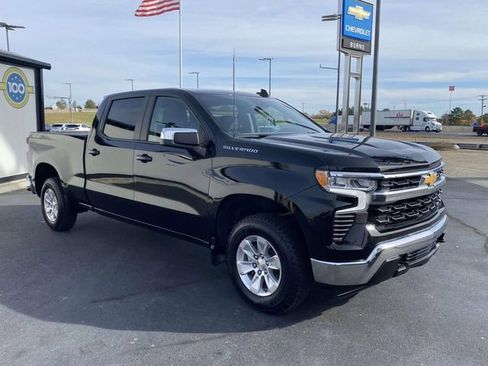 Used 2023 Chevrolet Silverado 1500 LT w/ Protection Package image 5