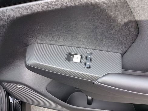 New 2026 Mitsubishi Outlander ES image 31