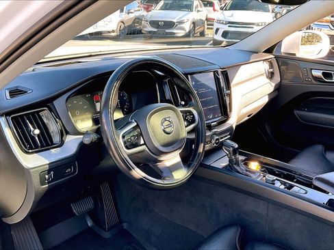 Used 2020 Volvo XC60 T5 Inscription w/ Protection Package Premier image 18