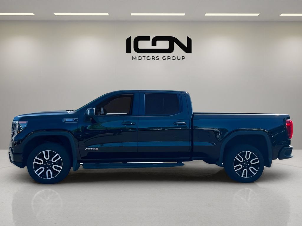 Used 2023 GMC Sierra 1500 AT4 w/ AT4 Preferred Package AWD/4WD image 2
