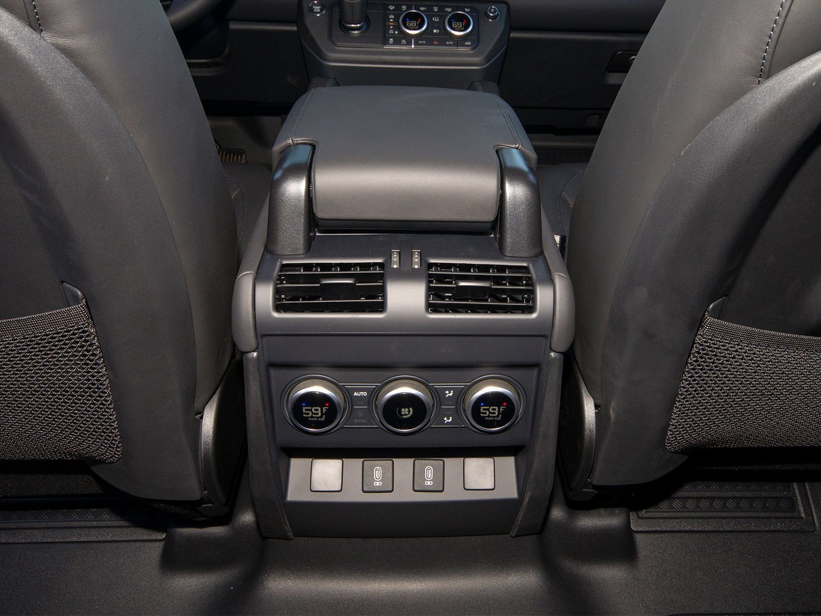 New 2026 Land Rover Defender 110 X-Dynamic SE AWD/4WD image 52