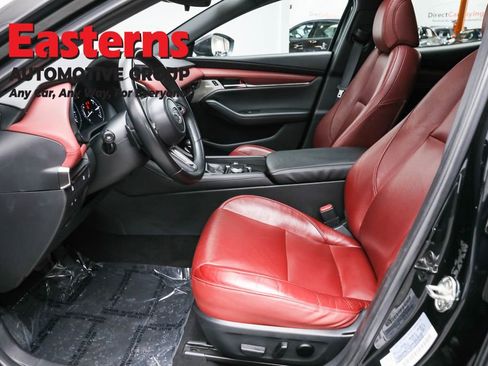 Used 2021 MAZDA MAZDA3 s image 14