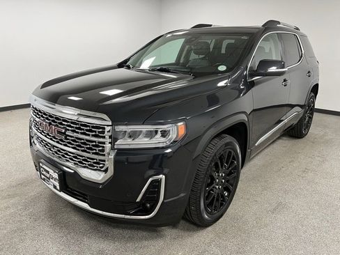 Used 2020 GMC Acadia Denali w/ Trailering Package image 4