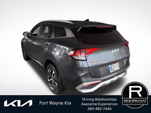 Certified 2024 Kia Sportage EX AWD/4WD image 3