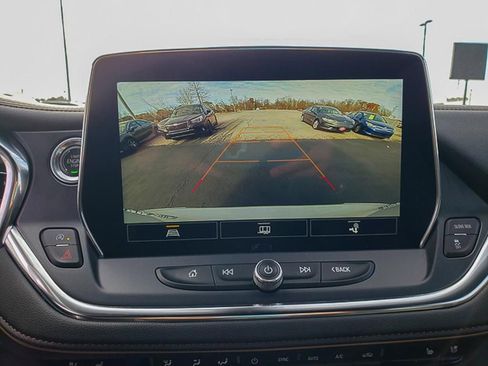 Used 2023 Chevrolet Blazer Premier w/ Enhanced Convenience Package image 17