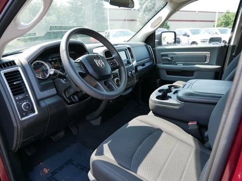 Used 2019 RAM 1500 Warlock AWD/4WD image 13