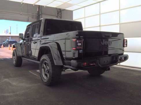 Used 2022 Jeep Gladiator Rubicon w/ LED Lighting Group AWD/4WD image 4